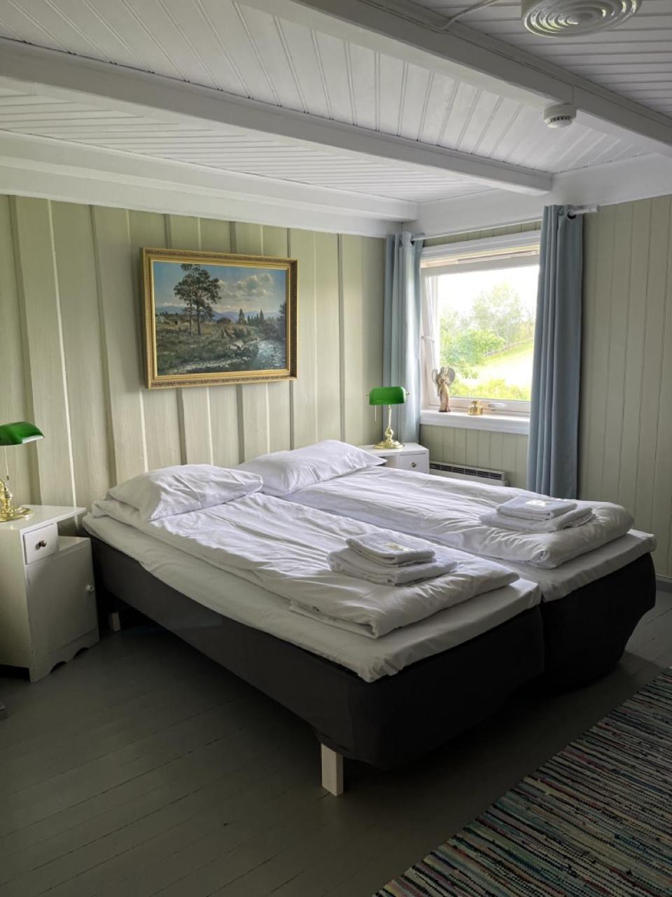 Klostergarden Bed & Breakfast Tautra Buitenkant foto